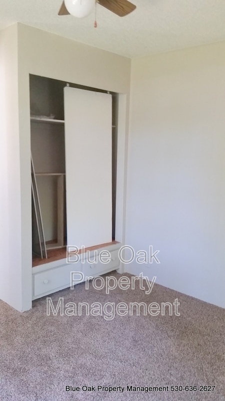 Building Photo - 1025 Ivy St