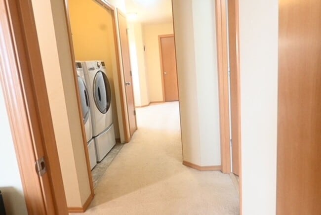 Building Photo - Lynnwood Home