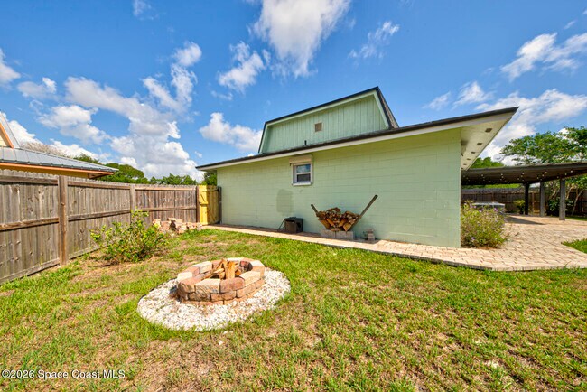 Building Photo - 2610 Via Napoli Ct