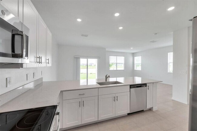 Building Photo - 9304 Bonita Mar Dr