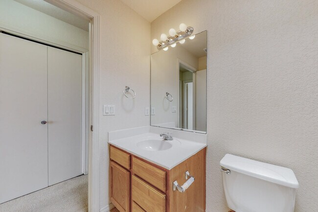Building Photo - 6568 Los Pueblos Pl NW