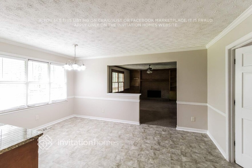 Building Photo - 1740 Meadowchase Ct