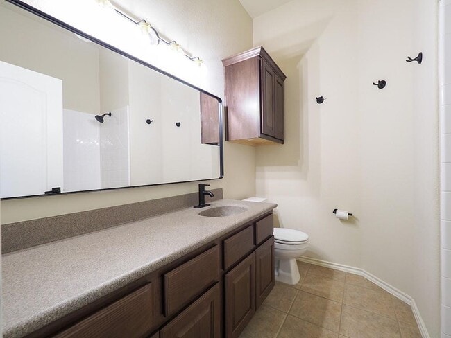 Building Photo - 3822 Vallarta Ln