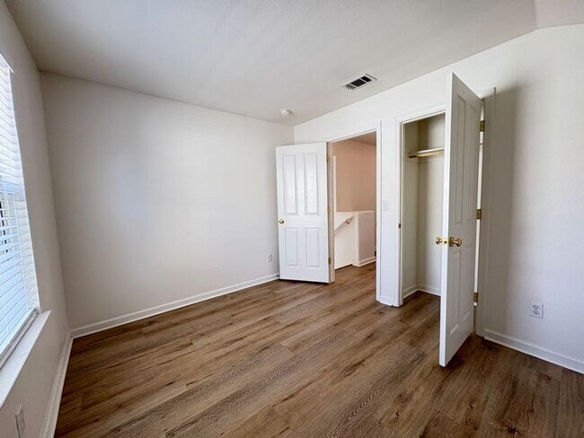Building Photo - Beautiful 3 Bedroom Home in Spanos East Ga...