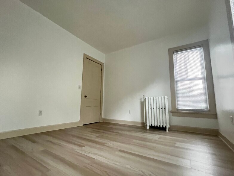 Bedroom - 143 Seminary Ave