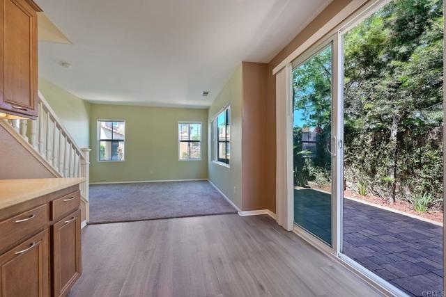 Building Photo - 430 Whitby Gn