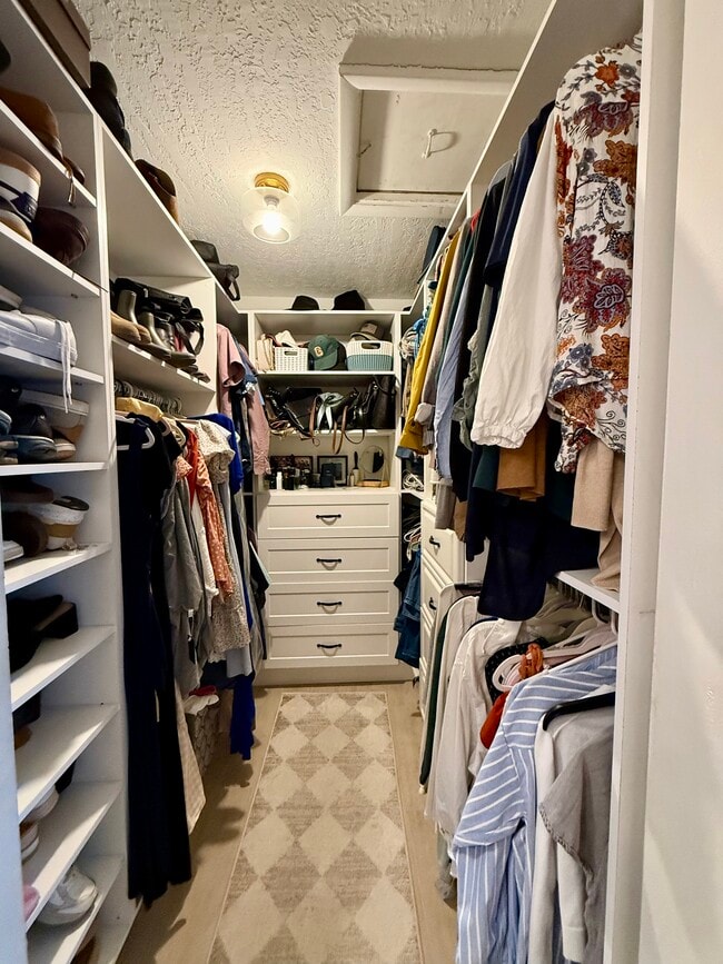 Building Photo - 14415 SW 142nd Ct