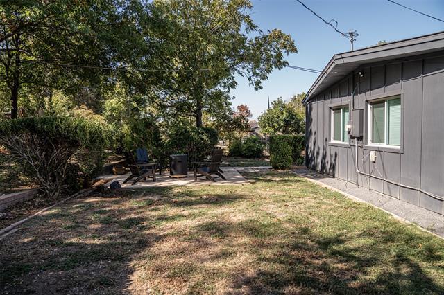 Building Photo - 3259 Binyon St