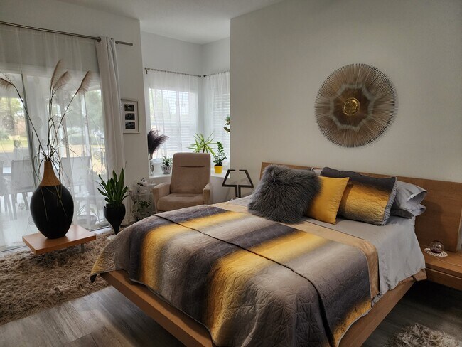 Building Photo - 1876 W Shanelle Path