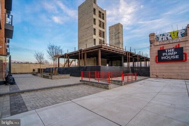 Building Photo - 2157 E Lehigh Ave