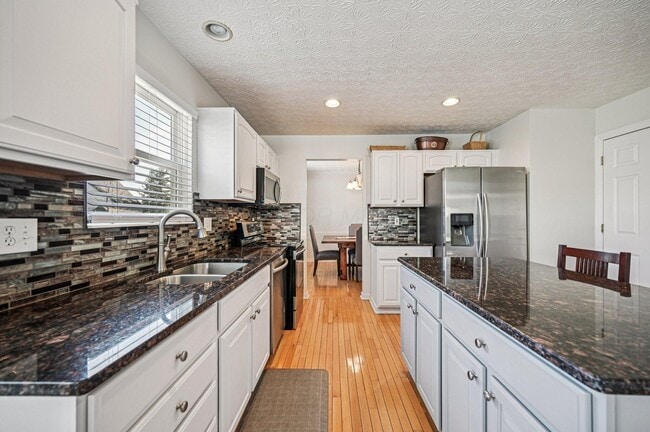 Building Photo - 2230 Seton Dr