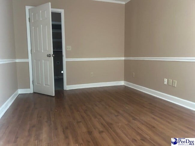 Building Photo - 1334 Cabrillo Dr