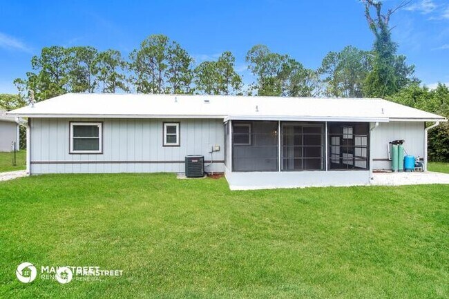 Building Photo - 995 ARMSTRONG RD SE, PALM BAY, FL 32909