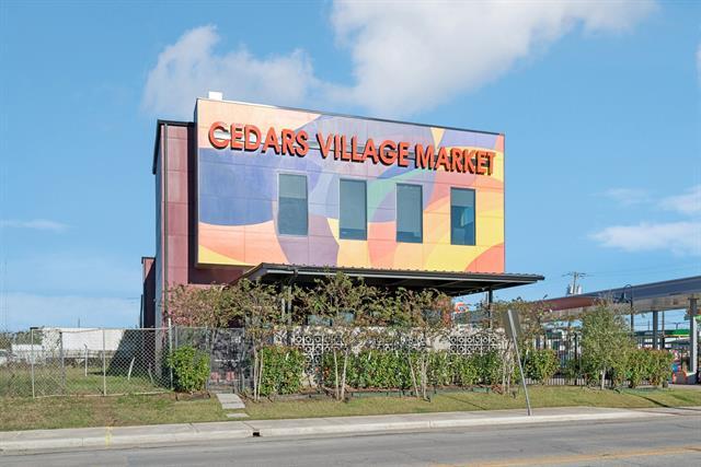 Building Photo - 2016 S Ervay St