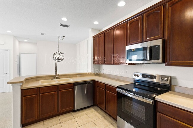 Building Photo - 17321 Promenade Dr