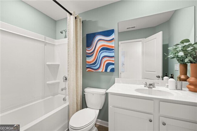 Building Photo - 2546 States Ave