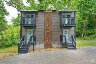 Building Photo - 786 Winding Hills Ln