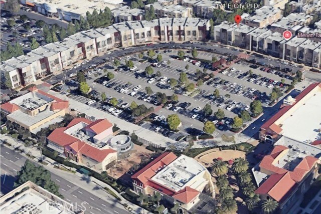 Building Photo - 171 E City Pl Dr