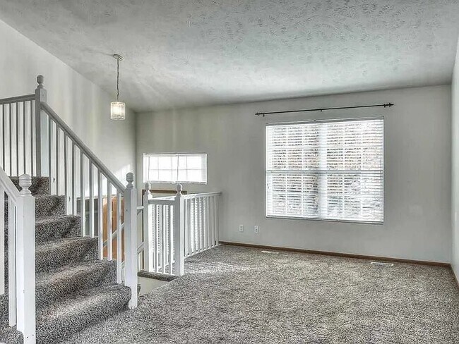 Building Photo - 6206 N 131st Ave