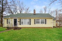 Building Photo - 2426 E Northgate St