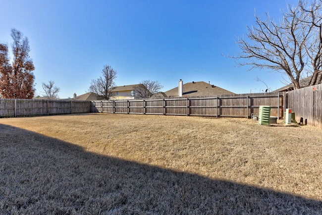 Building Photo - 2908 Astor Dr