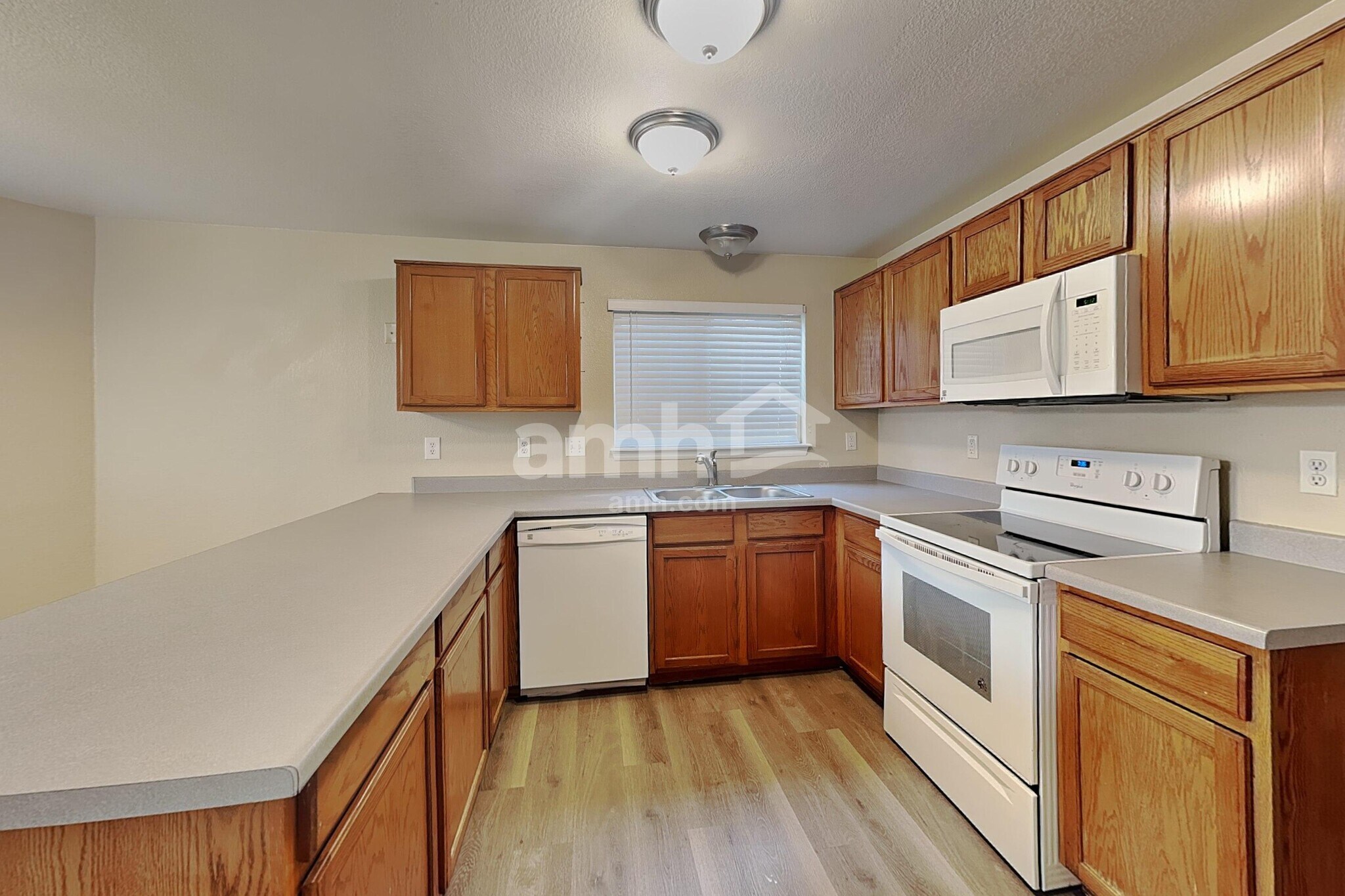 Building Photo - 11468 River Run Pky