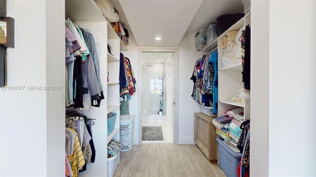 Building Photo - 600 Three Islands Boulevard