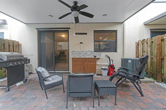 Building Photo - 11413 SW 253rd St