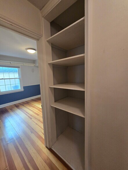 Building Photo - 1305 E Stadium Blvd