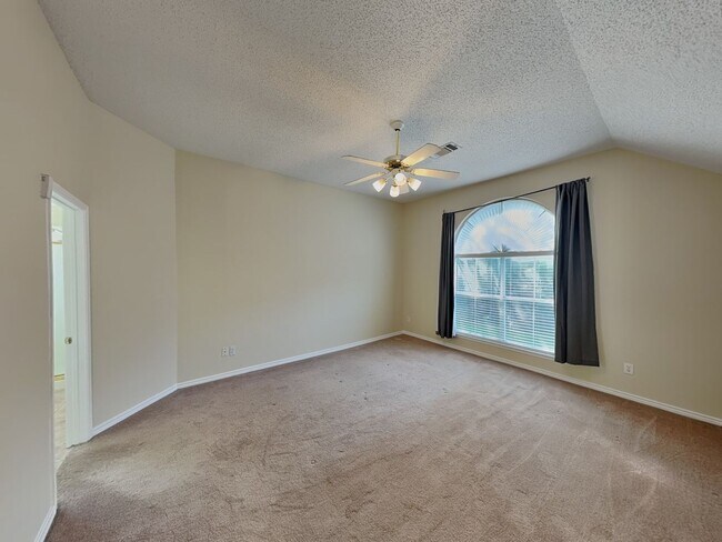 Building Photo - READY NOW! Spacious 4-Bedroom Hulen Bend Home with Open Layout, Gourmet Kitchen & Entertainer’s B...