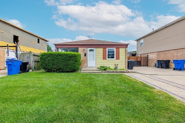 Primary Photo - 4677 W 84th Pl