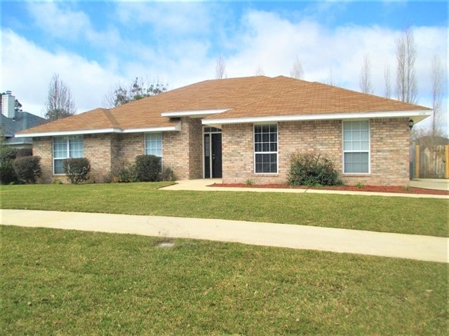 Building Photo - 3156 Peppertree Dr