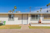 Building Photo - 10612 W Oakmont Dr