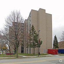 Building Photo - Monroe Plaza Apartments