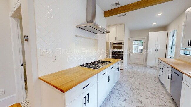 Building Photo - 1108 Landon Ave