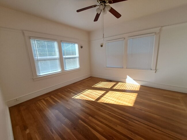 Building Photo - Spacious & Great Design Home in Dixon