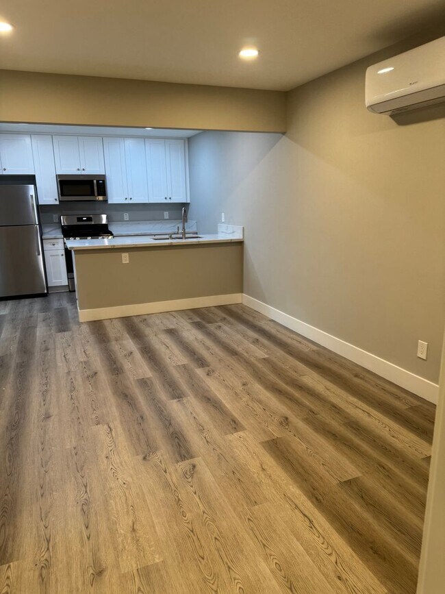 Building Photo - 2987 54th St