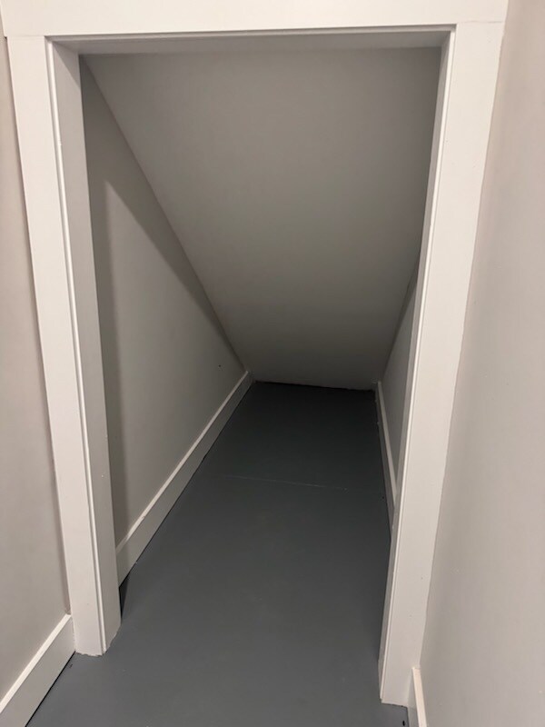 MORE storage! - 100 Storytown Vlg