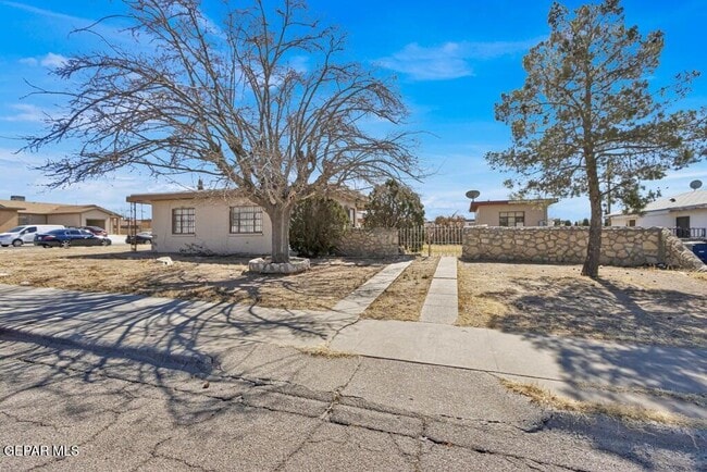 Building Photo - 1309 Zuni Pl