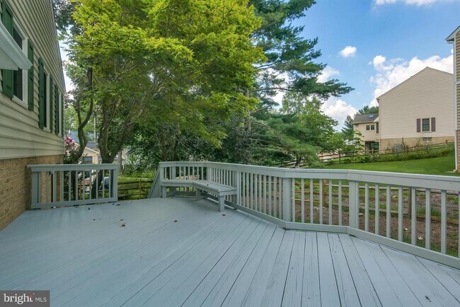 Building Photo - 26 Lily Pond Ct