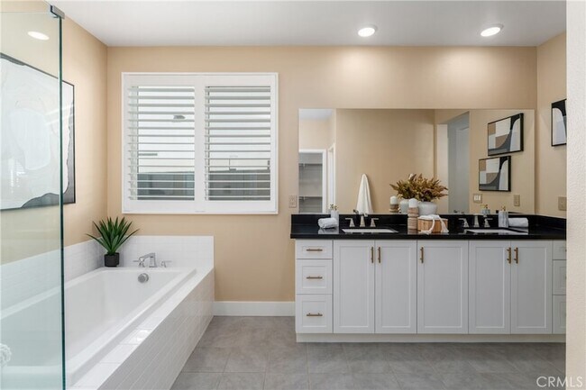 Building Photo - 35555 Orchard Trails