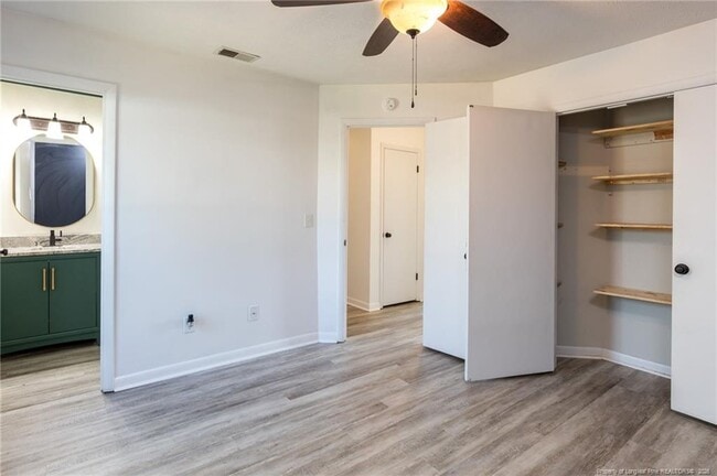 Building Photo - 1000 Tyler Dr