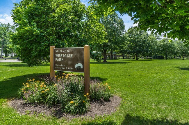 Building Photo - 364 S Chase Ave