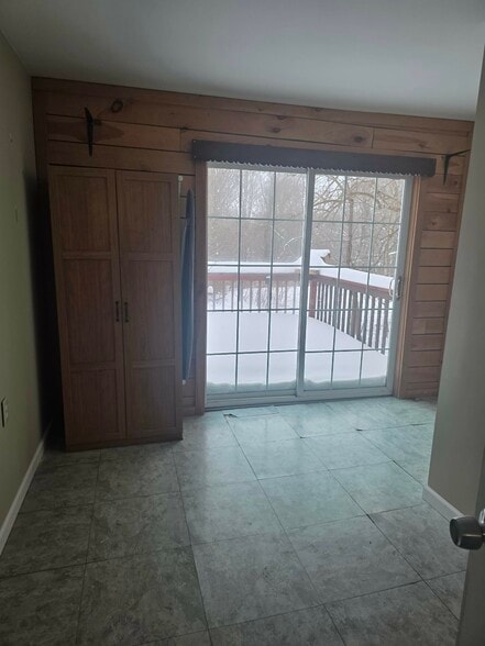 Building Photo - 175 Eagle St