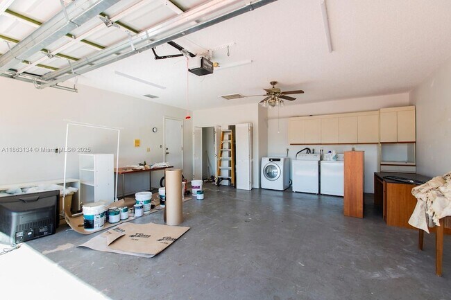 Building Photo - 161 SW 129th Ave