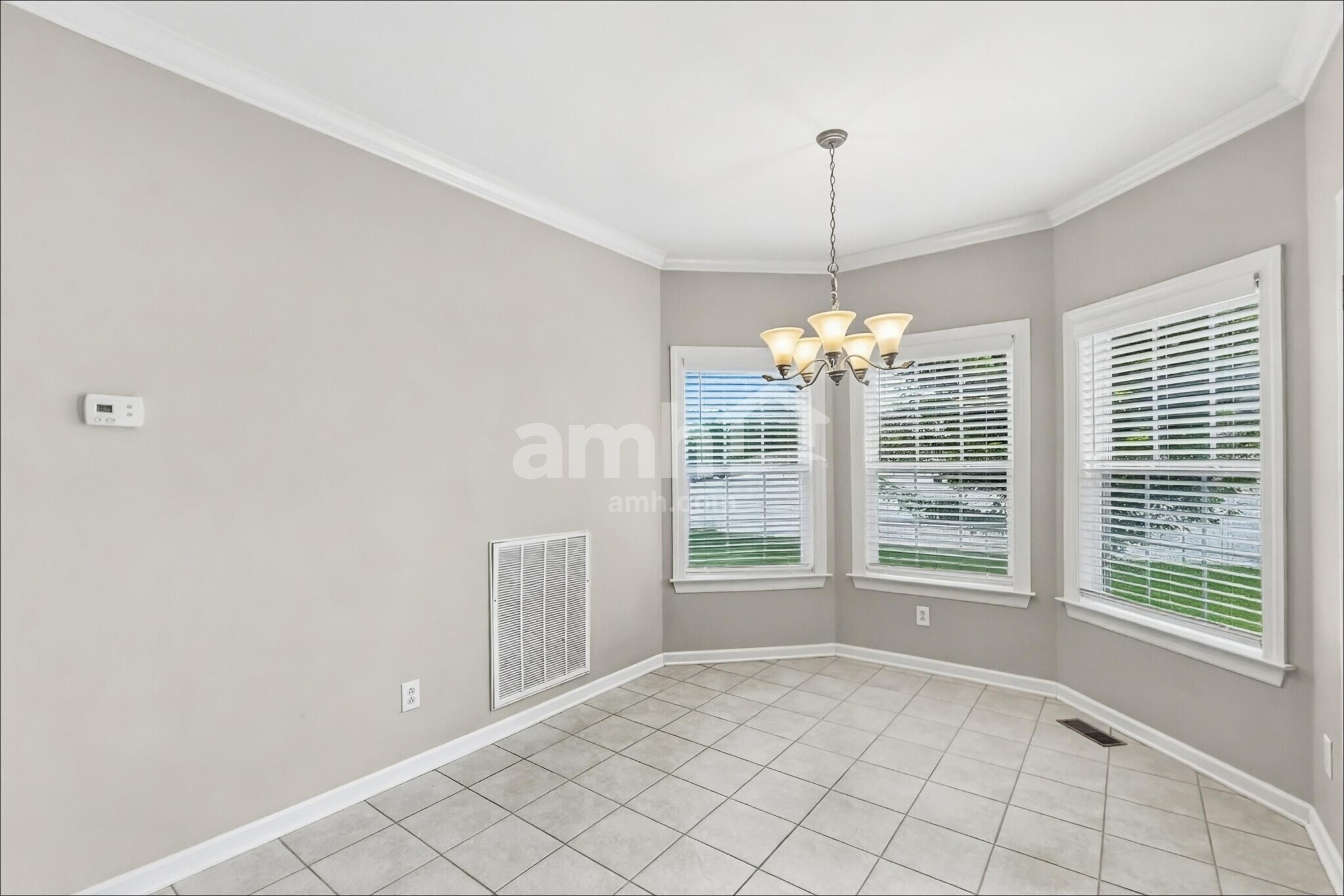 Building Photo - 3006 Stow Xing