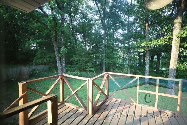 Building Photo - Beautiful 4-bedroom 2 bath home at 1100 Du...