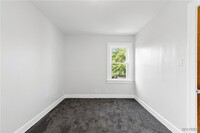 Building Photo - 71 Gerald Ave