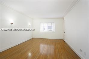 Building Photo - 219 Menores Ave