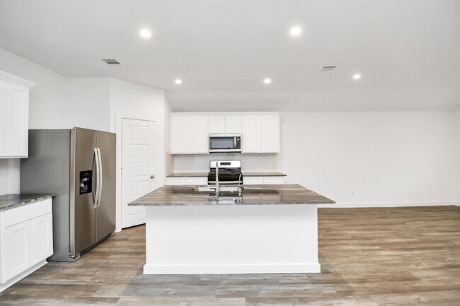 Building Photo - 8914 Century Plant Ln